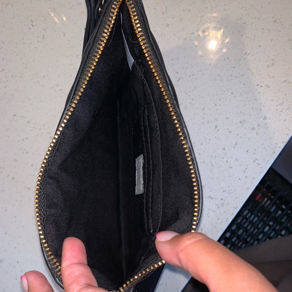 Black Wristlet - Picture 4 of 4